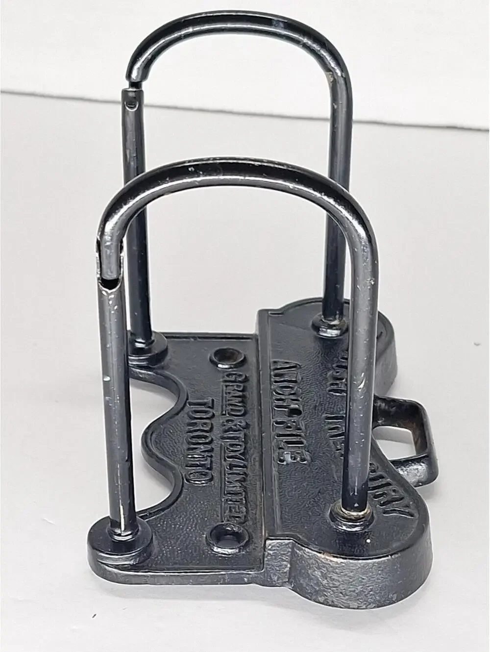 "British Treasury Arch File" from Grand & Toy Toronto Limited Patented 1905 - Picture 6 of 8